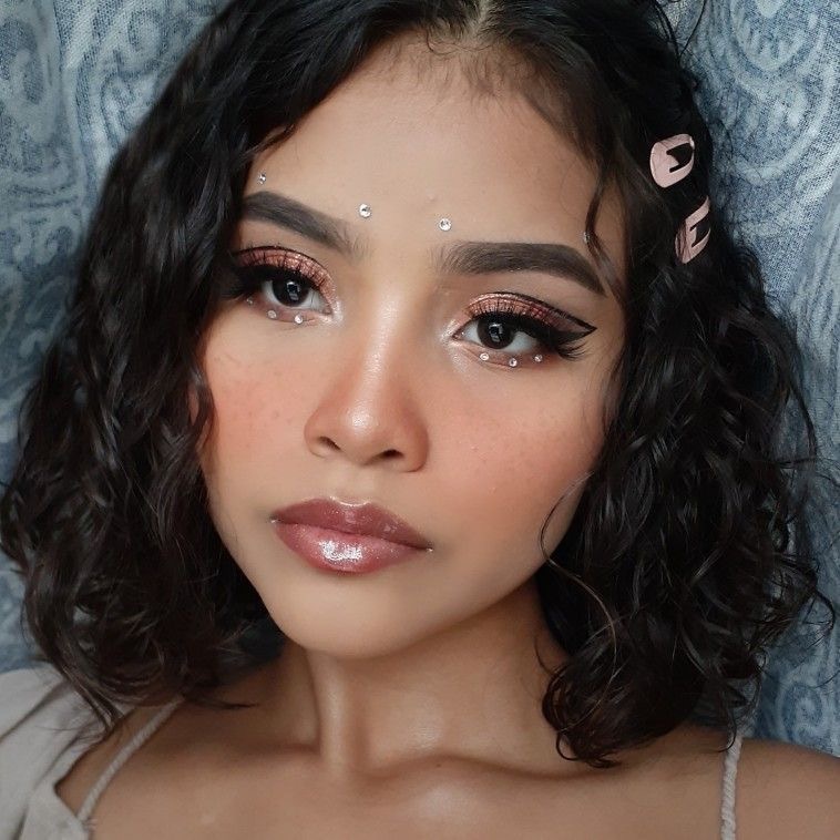  پک نگین چسبی میکاپ (صورت، بدن و ناخن) 