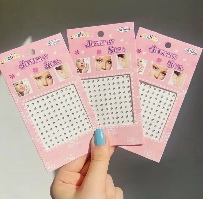  خرید نگین میکاپ فانتزی و سه بعدی؛ ترند استایل یوفوریا (Euphoria) 